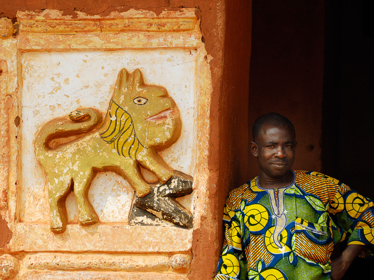 TB070774-The-Palace-of-the-Dahomey-kings-in-Abomey.jpg