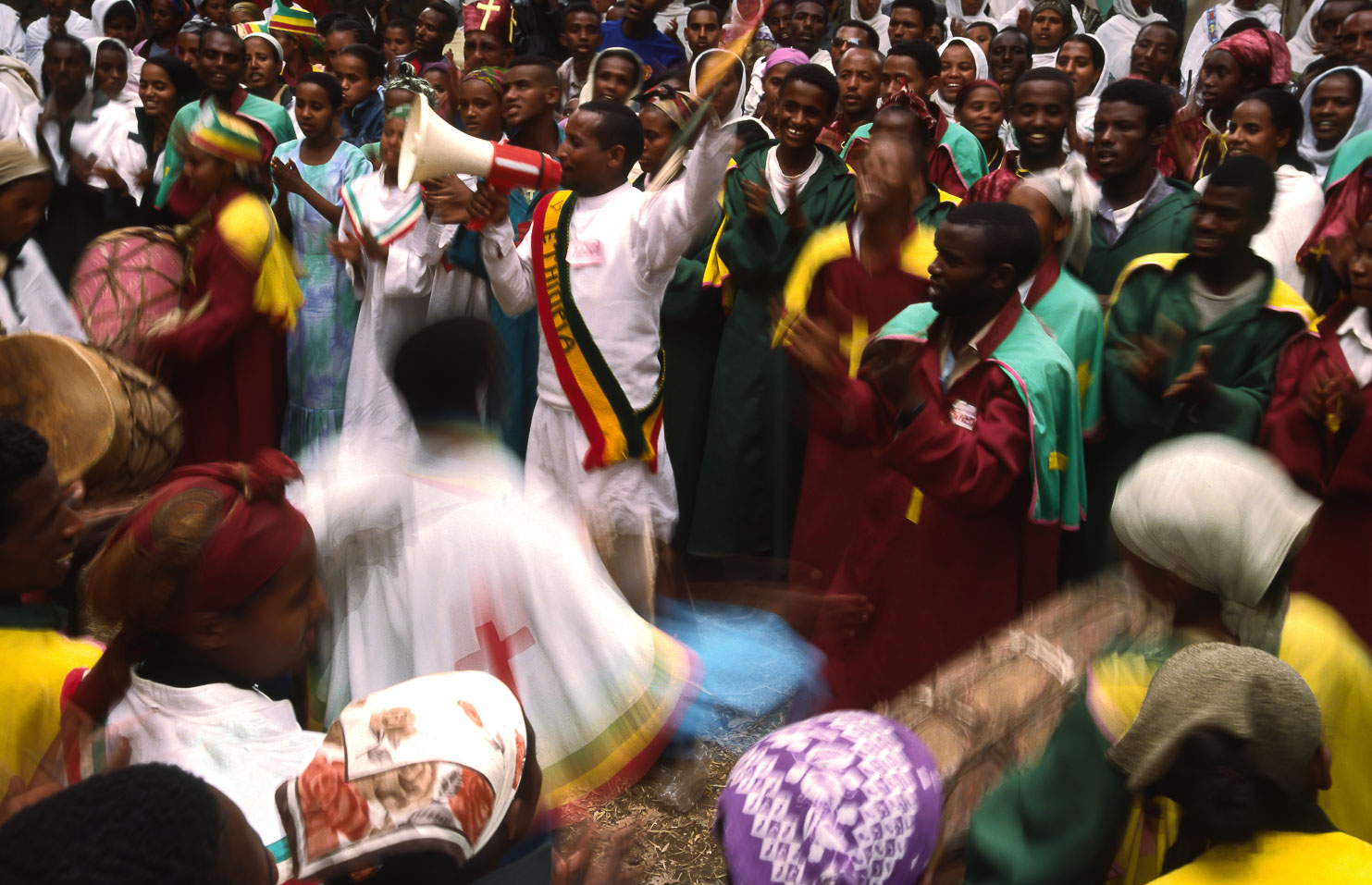 ET05103-a-Timkat-procession-at-Gonder.jpg