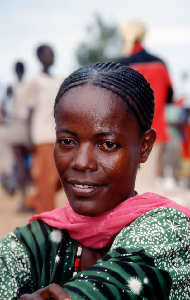 ET05202-Woman-at-Weyto-market.jpg