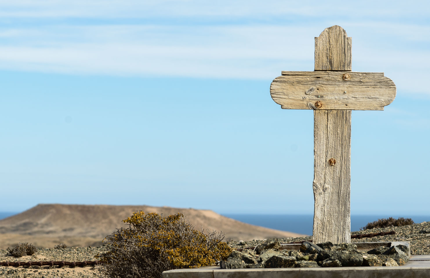 ZA130694-Sperrgebiet-Pomona-Town-graveyard.jpg