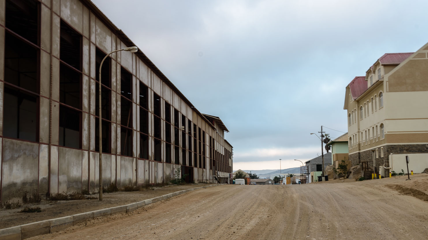 ZA130555-The-empty-streets-of-Luderitz.jpg