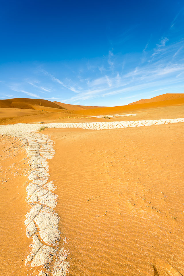 ZA130895-Sossusvlei.jpg