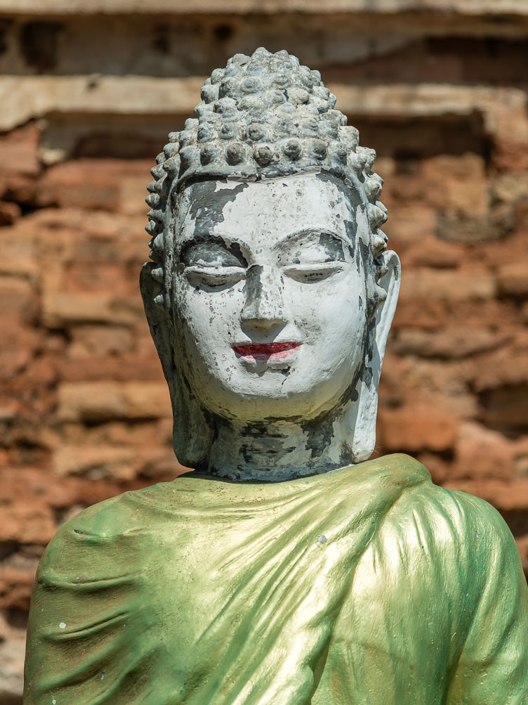 CA170539-Wat-Hanchy---Buddha.jpg