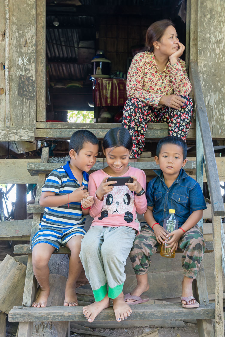 Attention CA170180-Attention.jpg