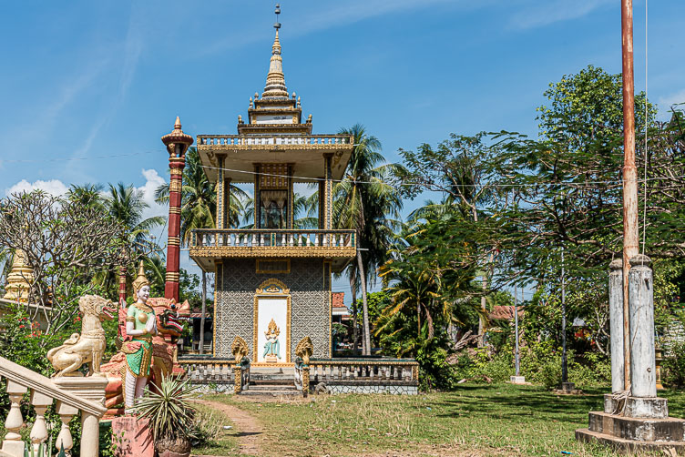 Chhlong CA170433-Chhlong_.jpg