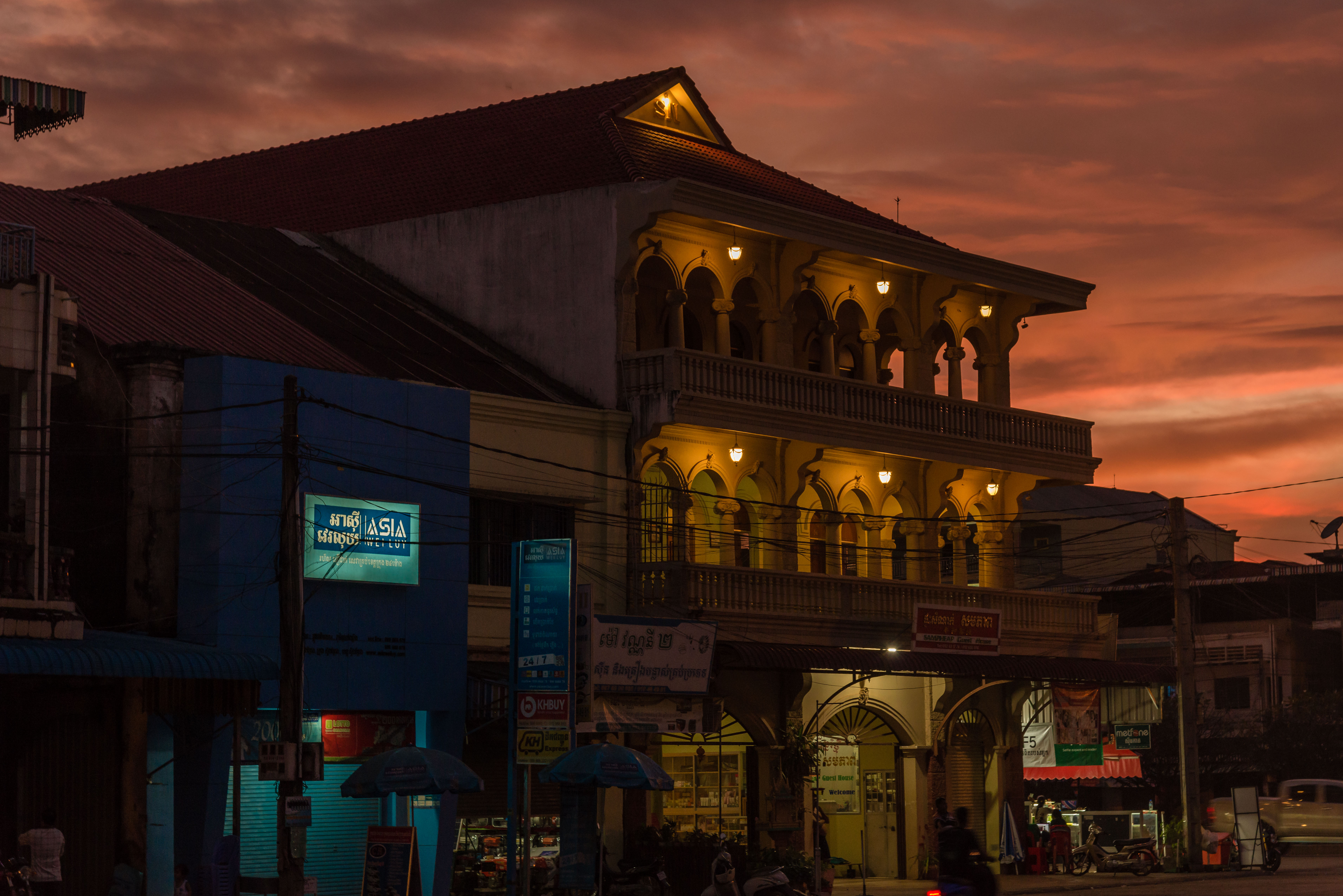 CA170097-Stung-Treng-at-Dusk.jpg