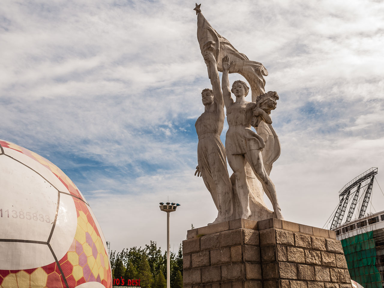 CN072010-The-Olympic-footballstadium-in-Beijing.jpg