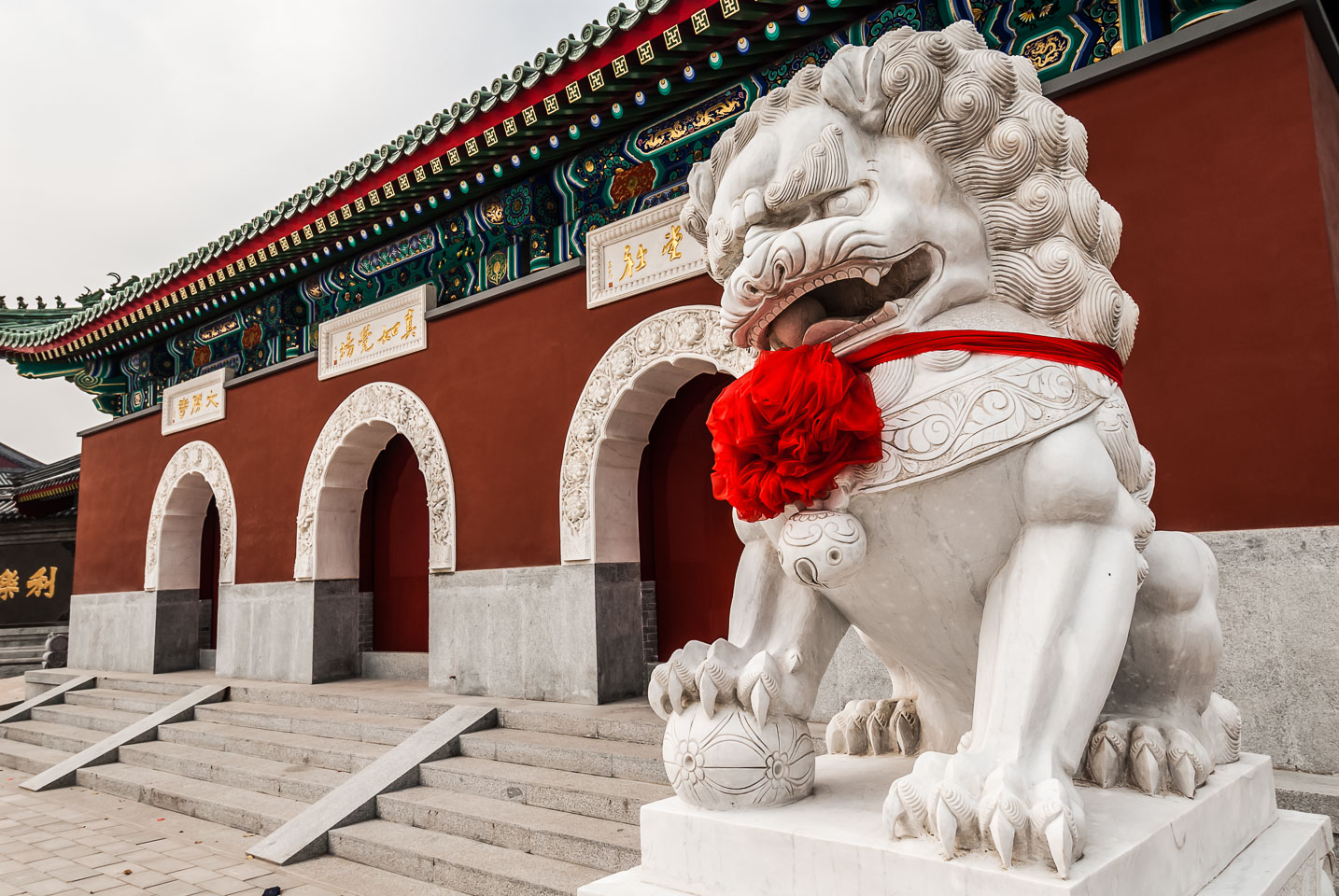 CN072592-Tianjin-temple_.jpg