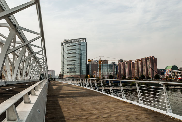Tianjin-across the bridge CN072487-Tianjin-across-the-bridge.jpg