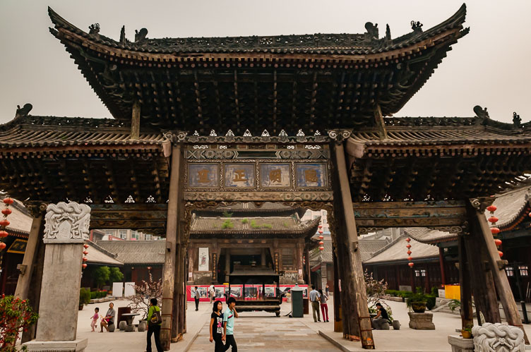 Temple of the city Gods CN090939-Temple-of-the-city-Gods.jpg