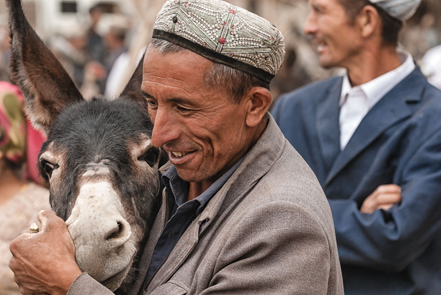 CN090513E-Kashgar-livestock-market.jpg