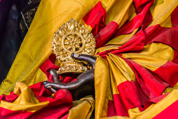 Tagong Lamaseri-a tulkus hand CN151795-Tagong-Lamaseri-a-tulkus-hand.jpg