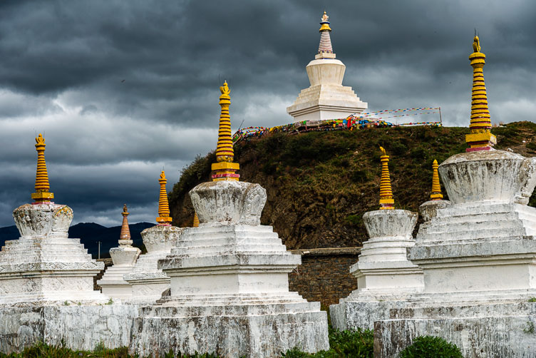 Tagong-Pagoda's just before a thundersorm CN151827E-Tagong-Pagoda's-just-before-a-thundersorm_.jpg
