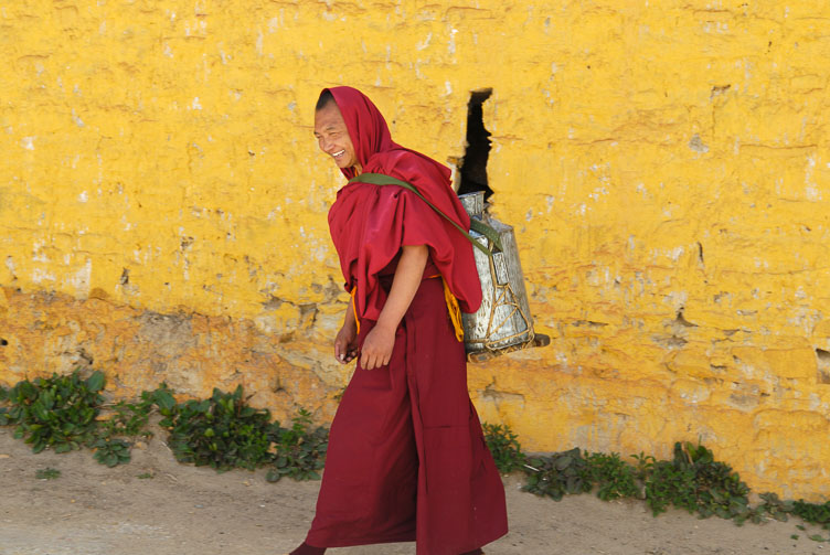 CN070747-Lhasa-Ganden-Monastery_.jpg