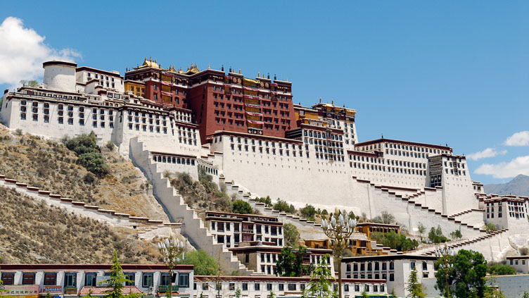CN070877-Lhasa-Potala-Palace.jpg
