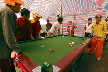 CN050175-A-pool-hall.jpg CN050175-A-pool-hall.jpg