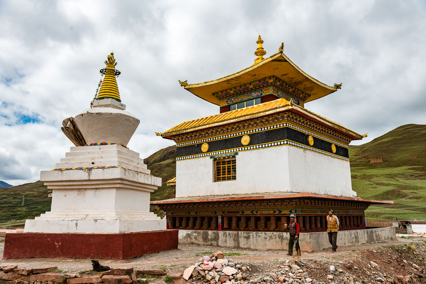 CN150873-Modrong-Stupa.jpg