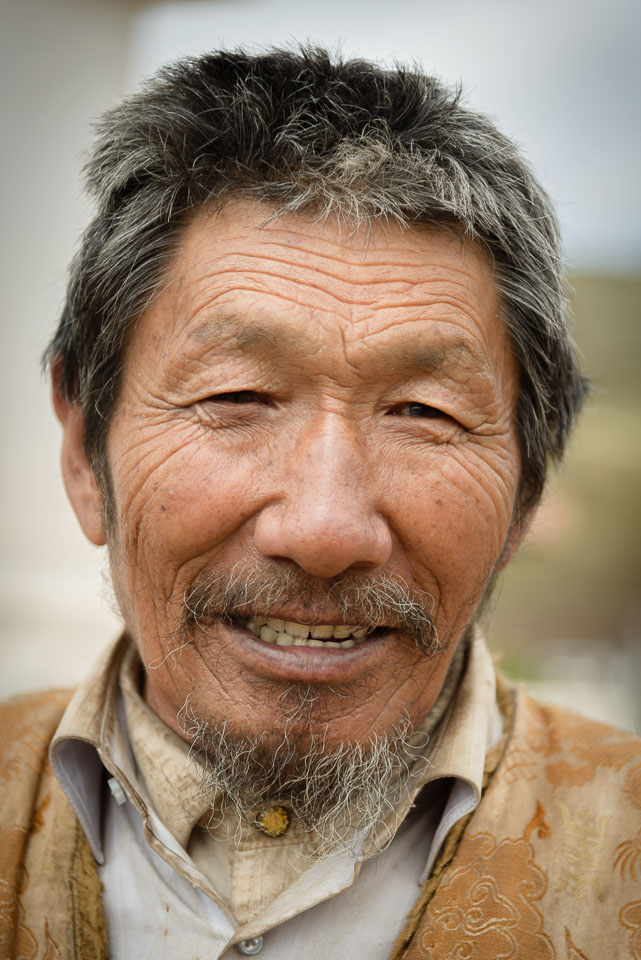 CN150875-Tibetan-Man-in-Modrong.jpg