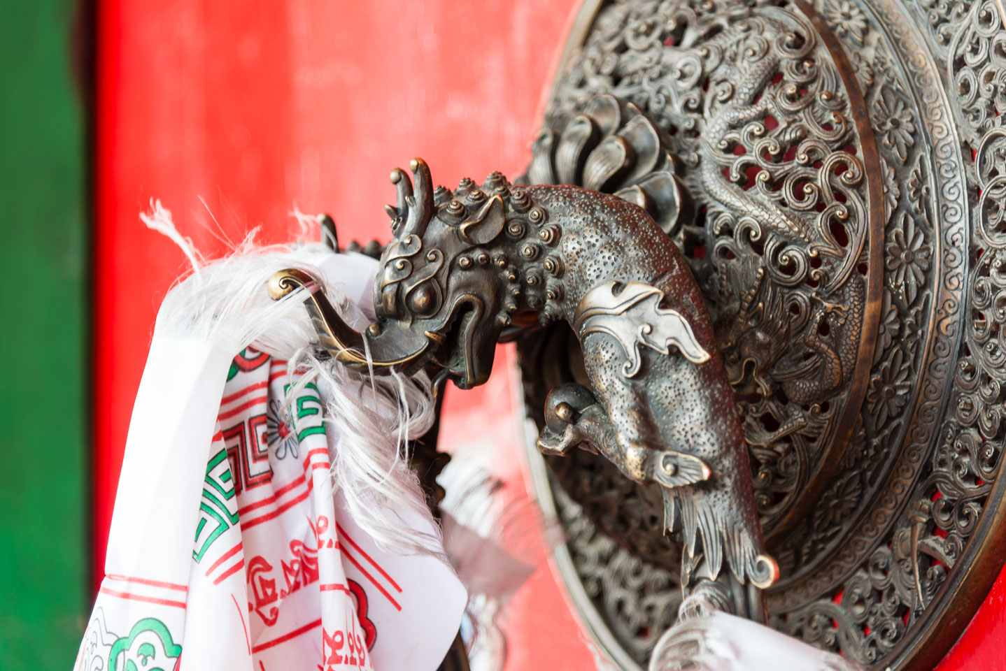 CN151040-Doorknob-in-the-upper-Gar-monastery.jpg