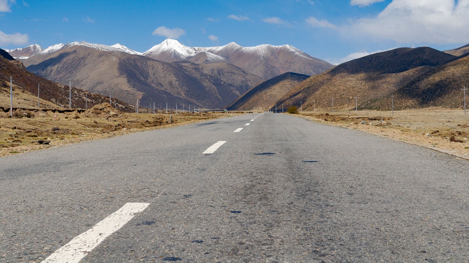 CN070718-The-road-to-Lhasa_v1.jpg