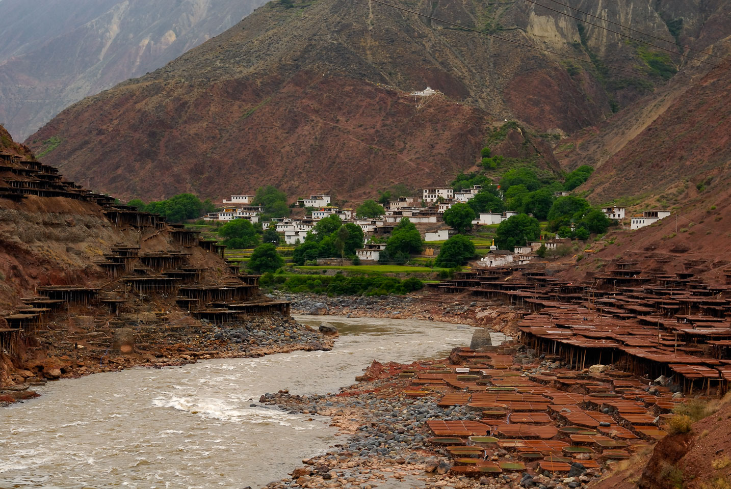 CN070523-Yanyin-The-Salt-wells_.jpg