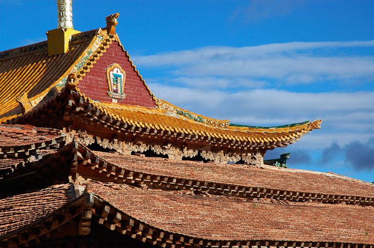 Monastery roofs-Langmusi CN050906-Monastery-roofs-Langmusi.jpg