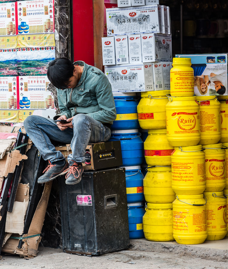 Zadoi-Qapugtang Iphone everywhere CN150639-Zadoi-Qapugtang-Iphone-everywhere.jpg