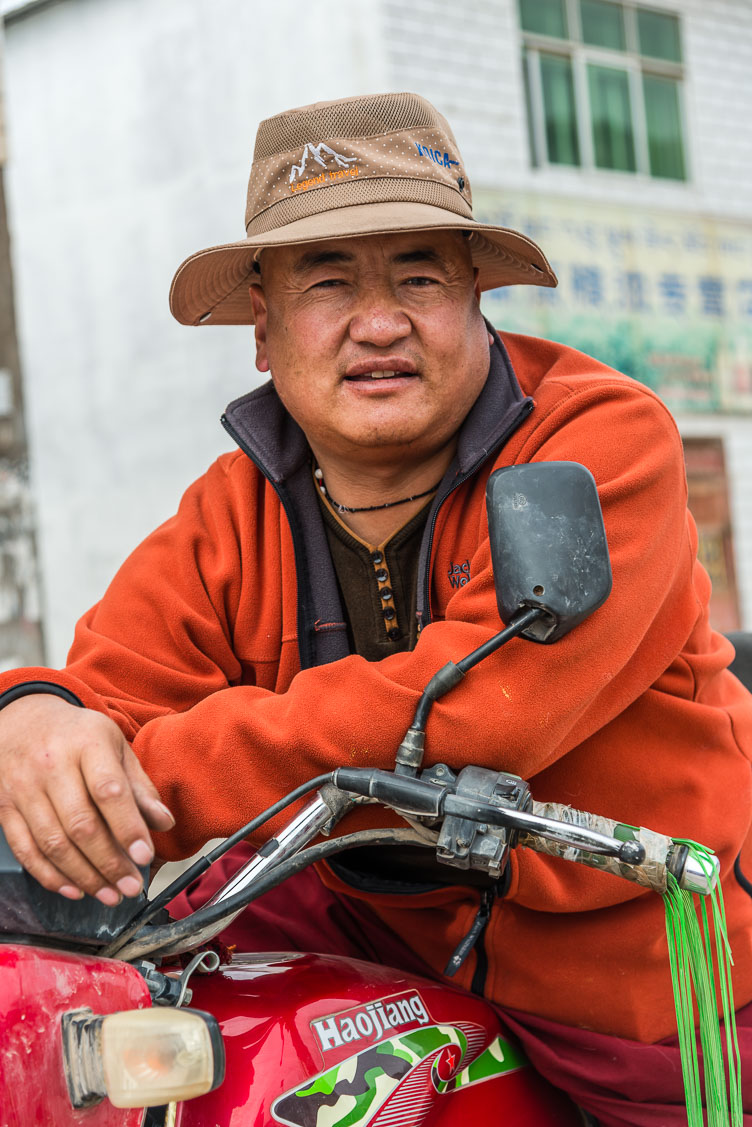 Zadoi-Qapugtang motorcycle man CN150644-Zadoi-Qapugtang-motorcycle-man.jpg