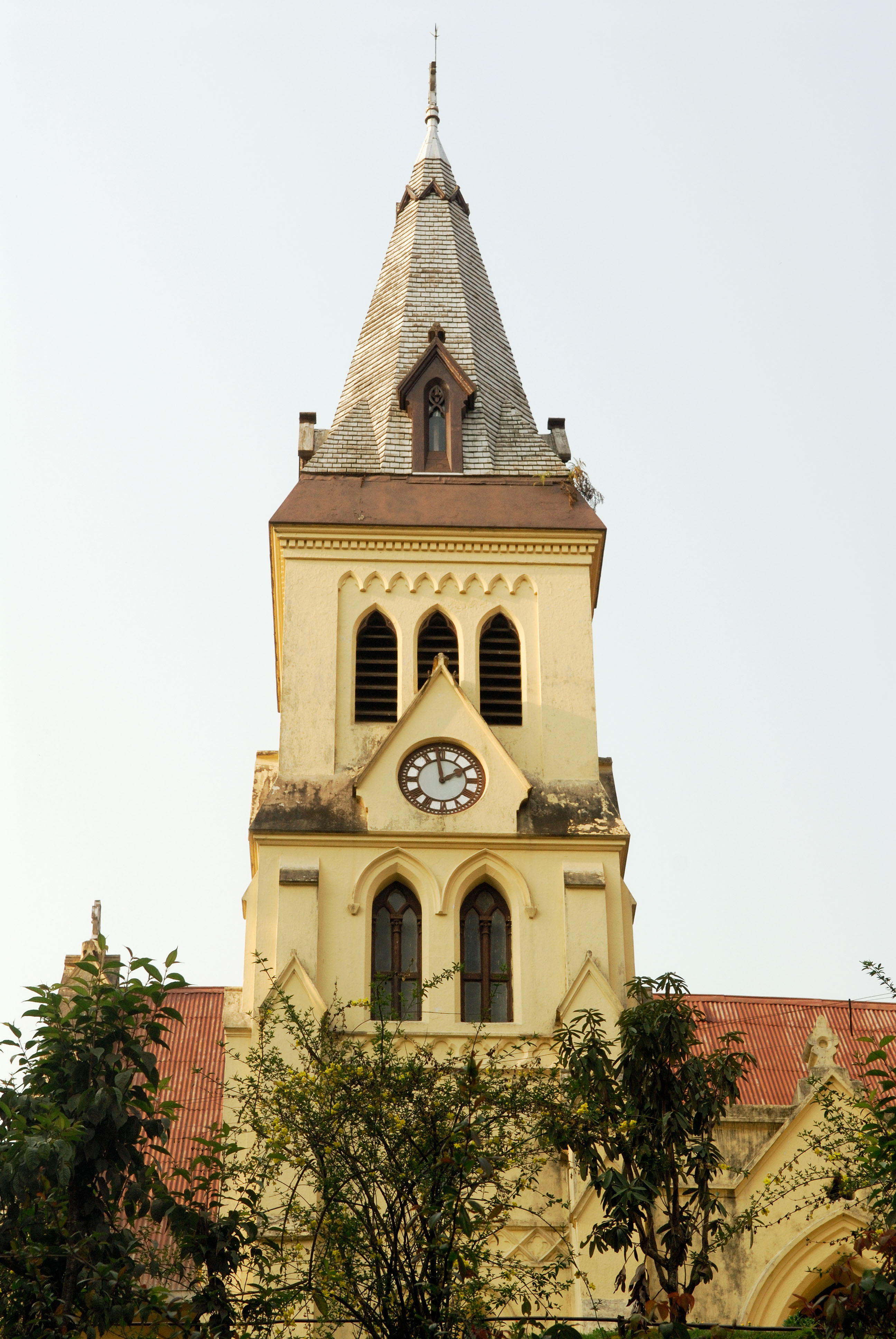 SB06166-a-Darjeeling-church.jpg