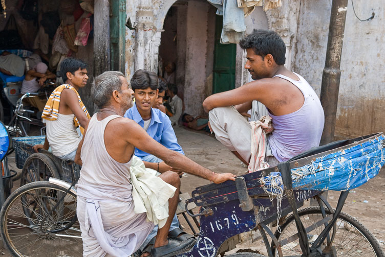 Old Delhi rickshaw stand IN067127-Old-Delhi-rickshaw-stand.jpg