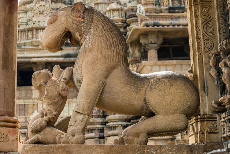 IN141110E-Khajuraho-Khandariay-Mahadev.jpg