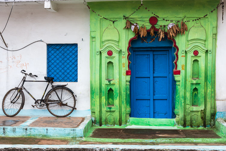 IN141364E-Orchha-facade.jpg