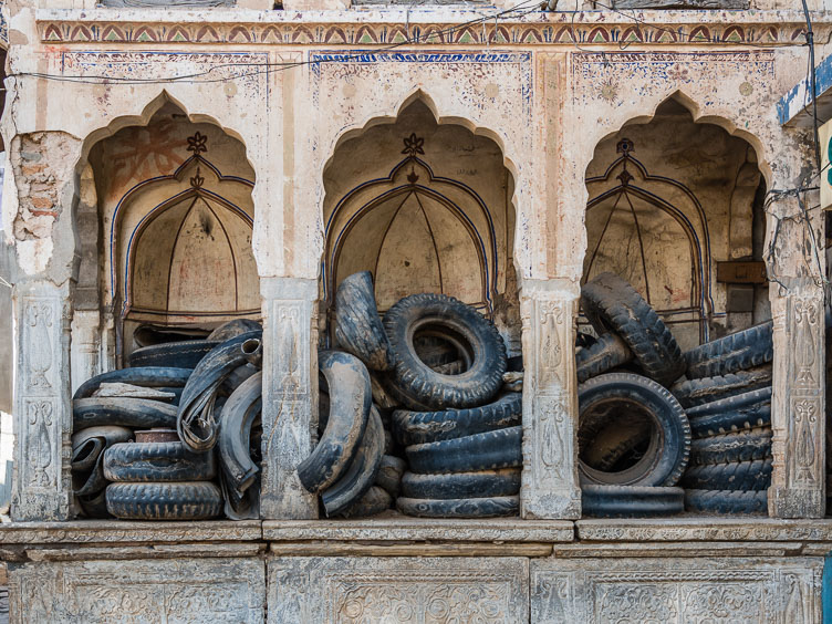 Tyres IN140291-Tyres.jpg