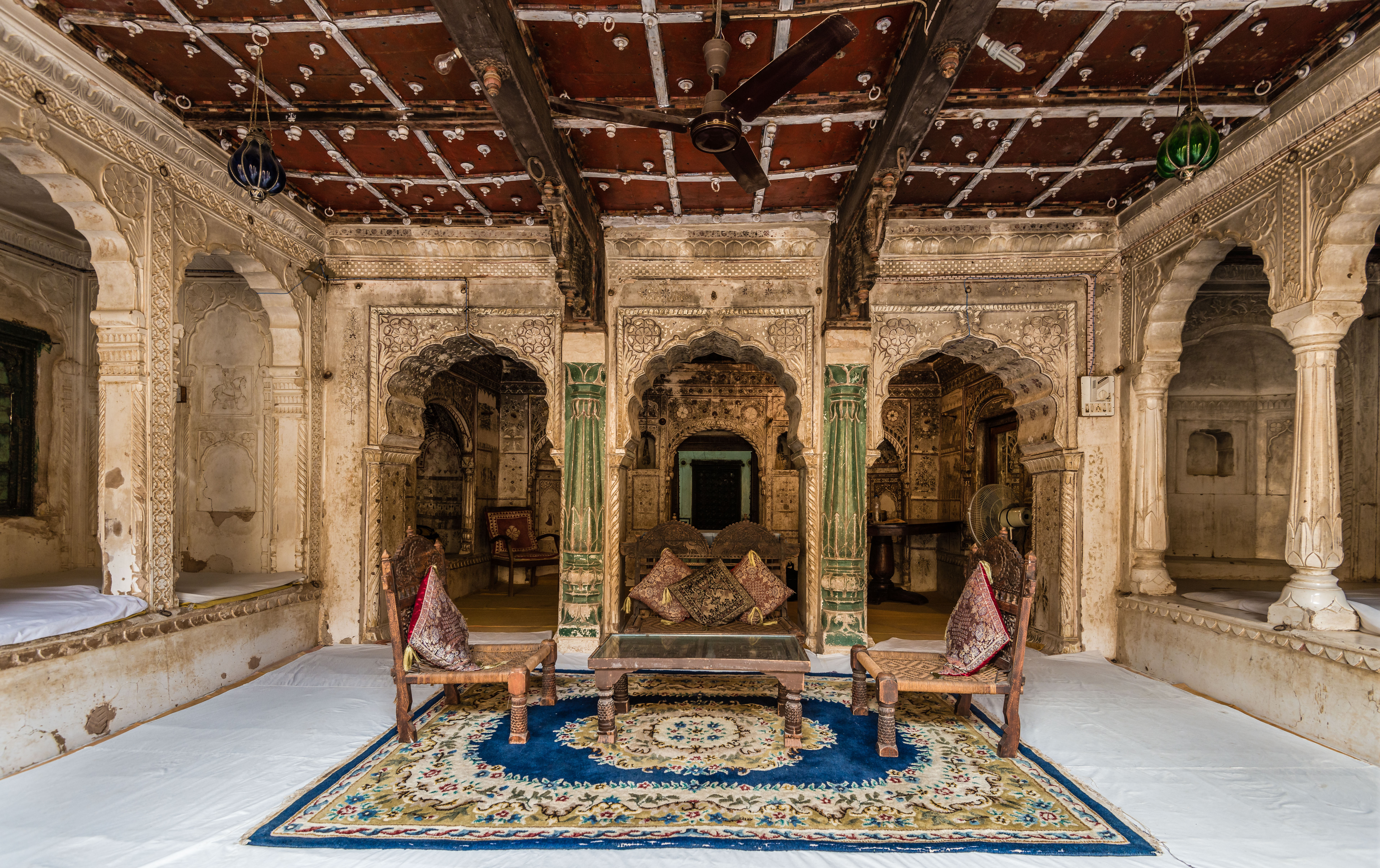 IN140655-The-Suite-at-the-Narayan-Niwas-Castle-at-Mehansar.jpg