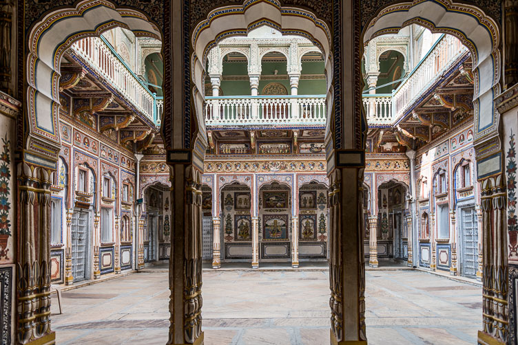 IN140434E-Nawalgarh---Poddar-Haveli-museum.jpg