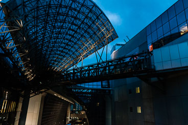 JA080459E-Kyoto-Station.jpg