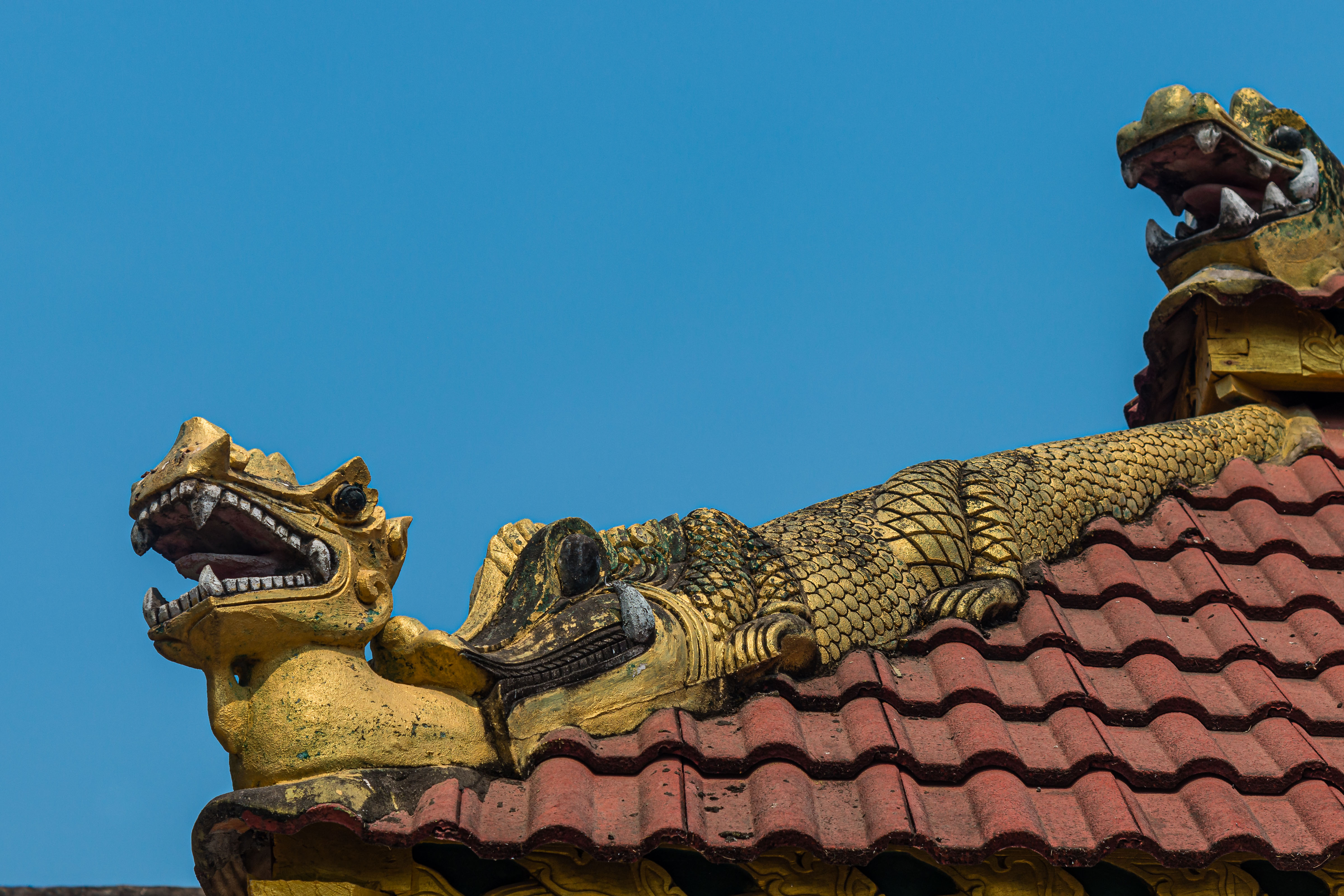 LA160985-Don-Khong---decoration-of-Village-Wat.jpg