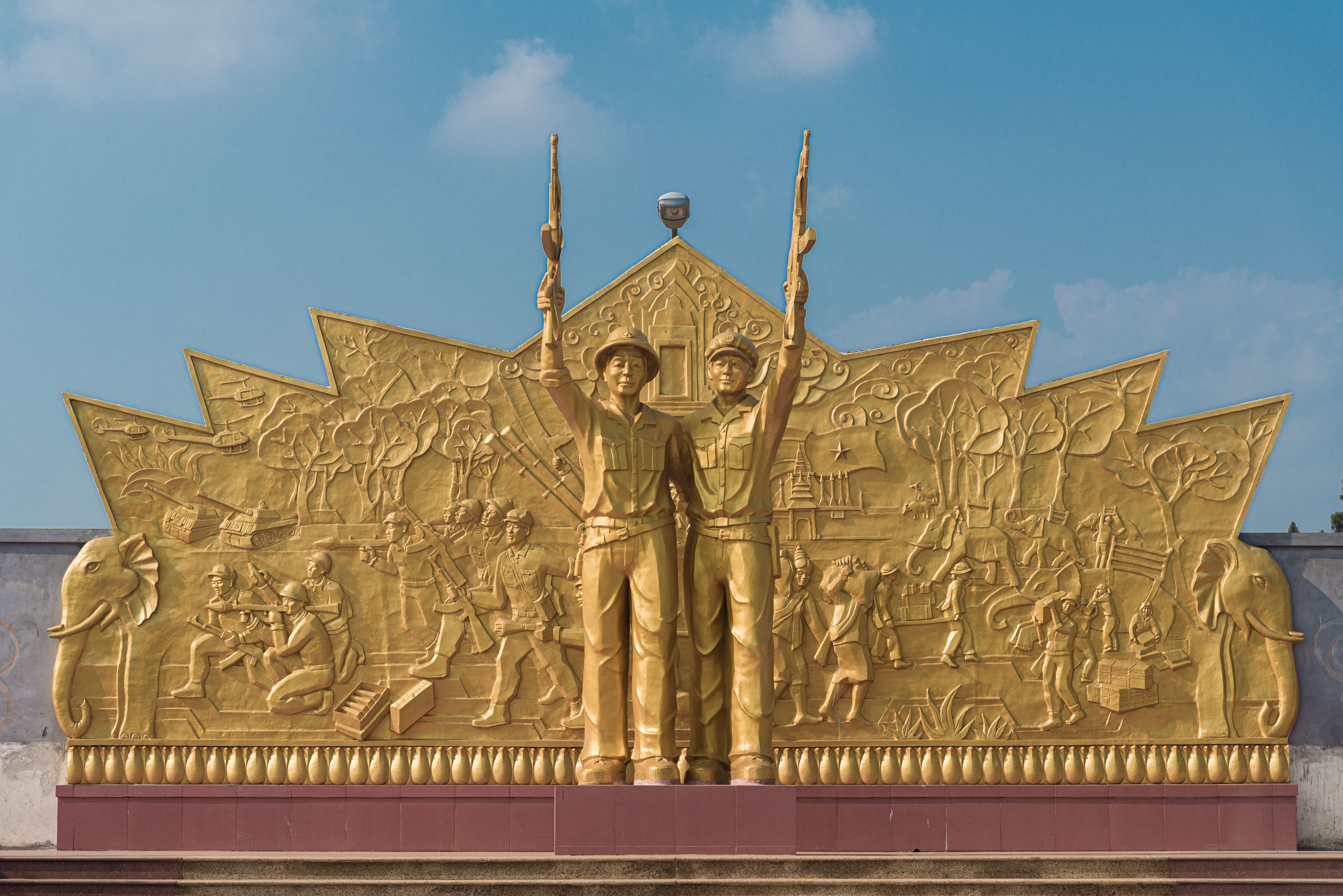 LA160820-Pakse---monument-for-Vietnamese-and-Lao-soldiers.jpg