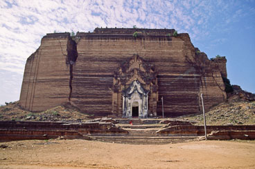 MY96017-Mingun-Pagoda-.jpg