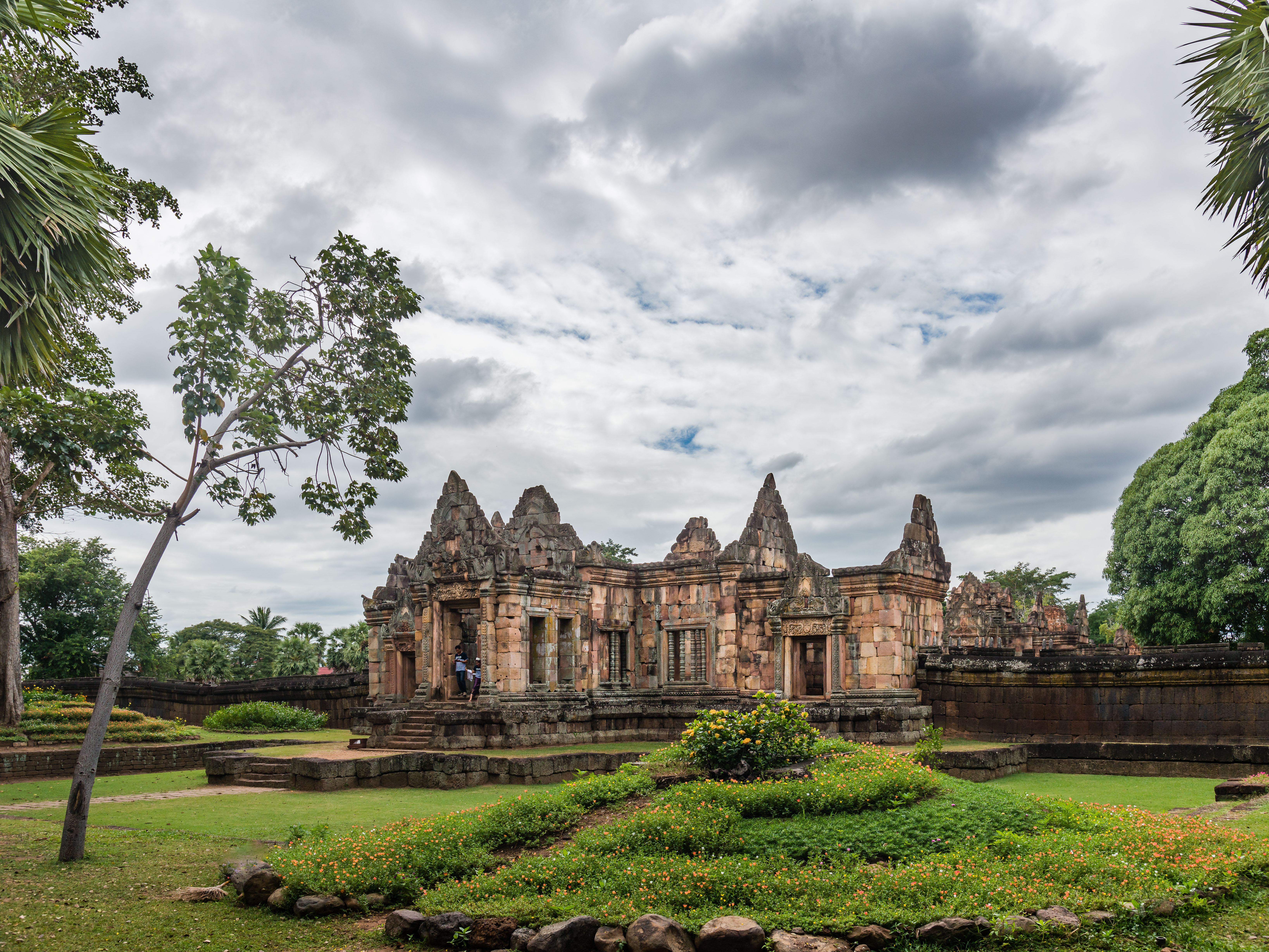 TL162642-Nan-Rong---Prasat-Muang-Tam.jpg