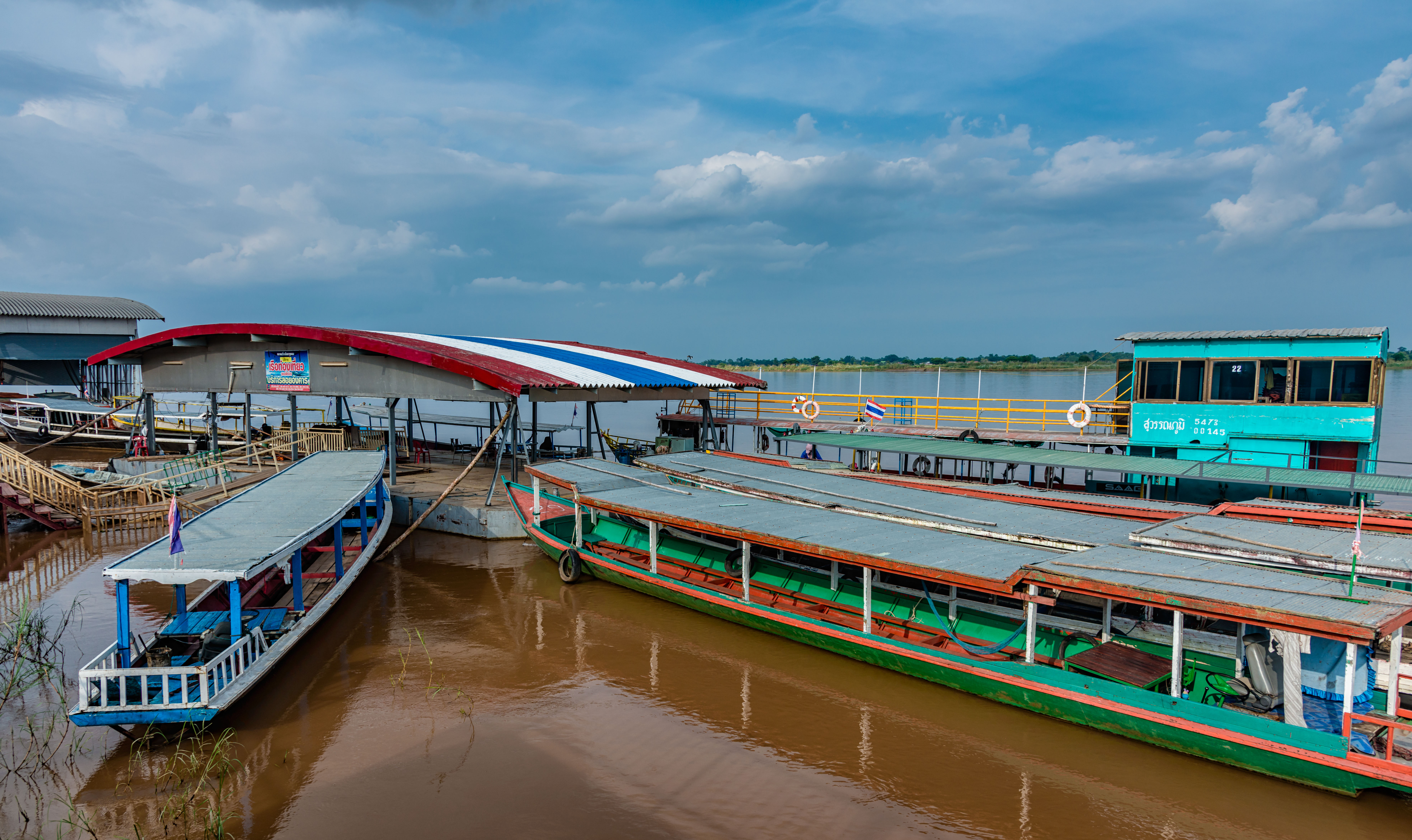 TL170201-The-Mekong-at-Nakhon-Phanom.jpg