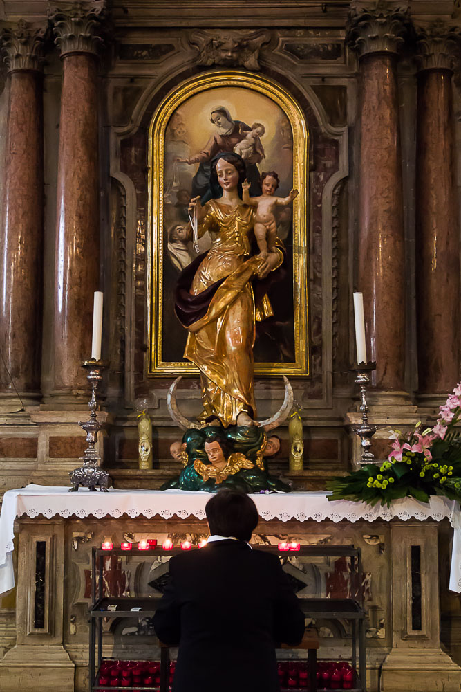 CR120472E-Sibenik-Saint-James-cathedral.jpg