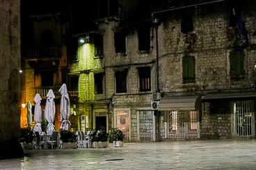 CR120192E-Split-Inside-the-Diocletian-Palace.jpg