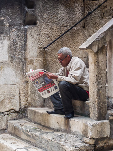 CR120285-Split_v1.jpg CR120285-Split_v1.jpg