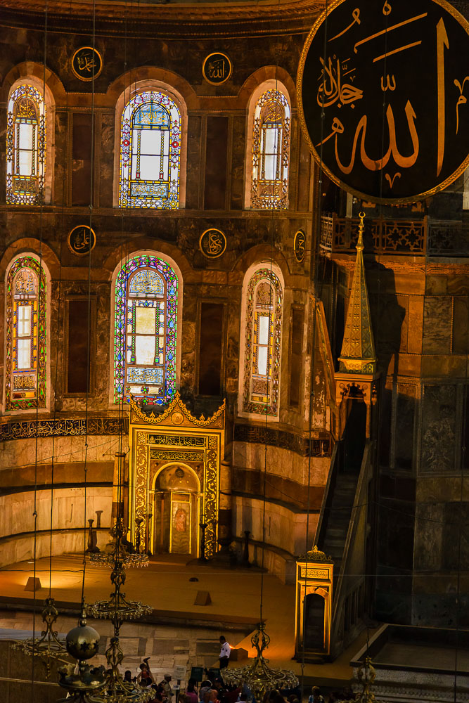 HALCruise-130040-The-Aya-Sofia-in-Istanbul.jpg