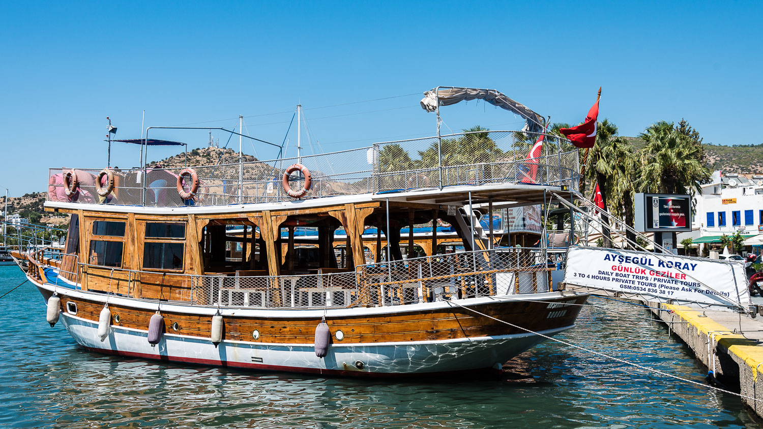 HALCruise-130304-Bodrun-wooden-boats-for-small-cruises_v1.jpg