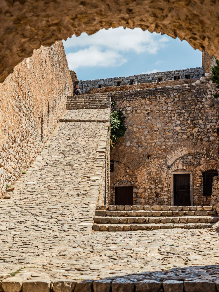 HALCruise-130359-Nafplion-the-fortress_v1.jpg