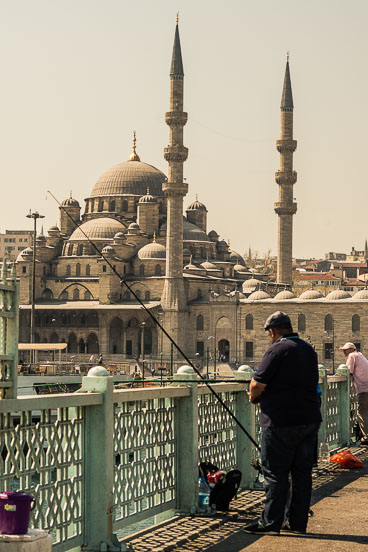 HALCruise-130013-Istanbul-the-Galata-Bridge_v1.jpg