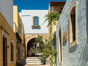 HALCruise-130429-Krete-small-town_v1.jpg HALCruise-130429-Krete-small-town_v1.jpg