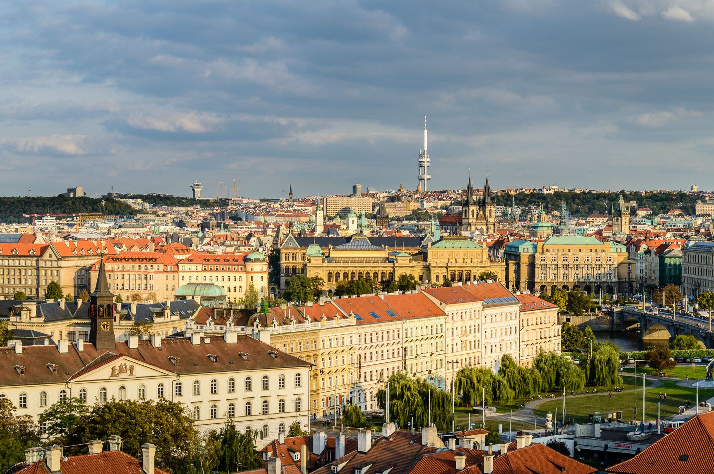 CZ151365-View-over-Prague-at-dusk.jpg